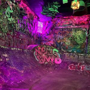 Barcelona is known for its vibrant nightlife, but few places capture the city’s exciting spirit like Nevermind, a hip skate park bar that will charm you like no other.